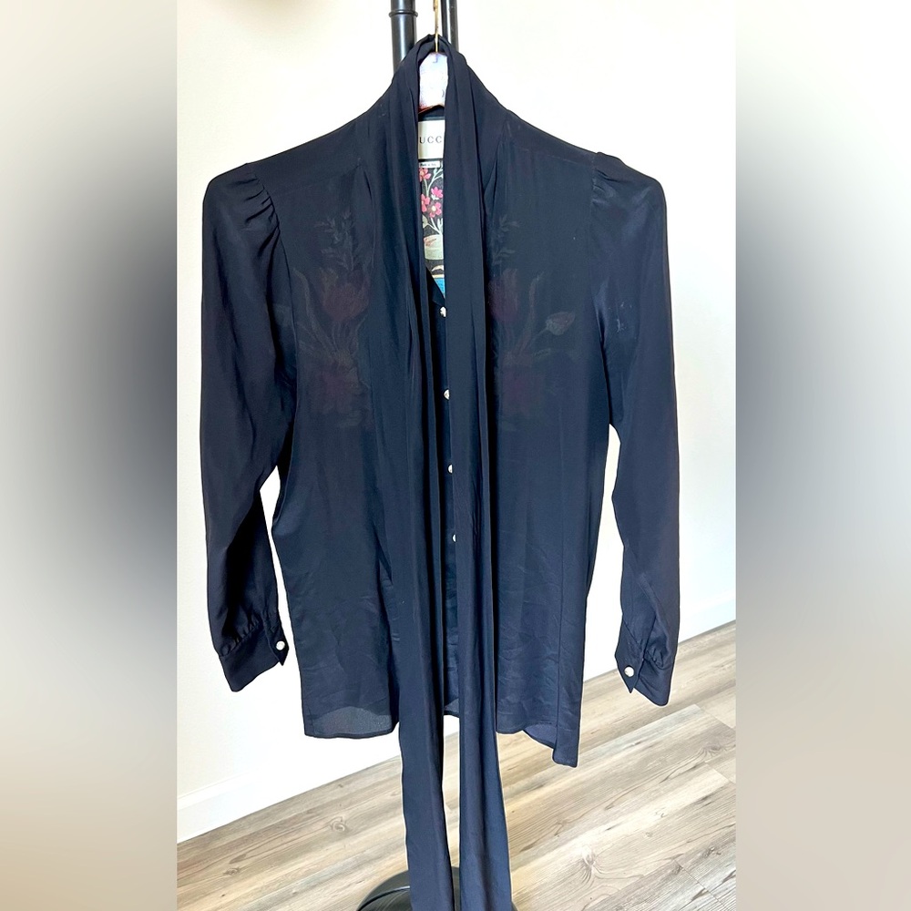 GUCCI  Silk black blouse